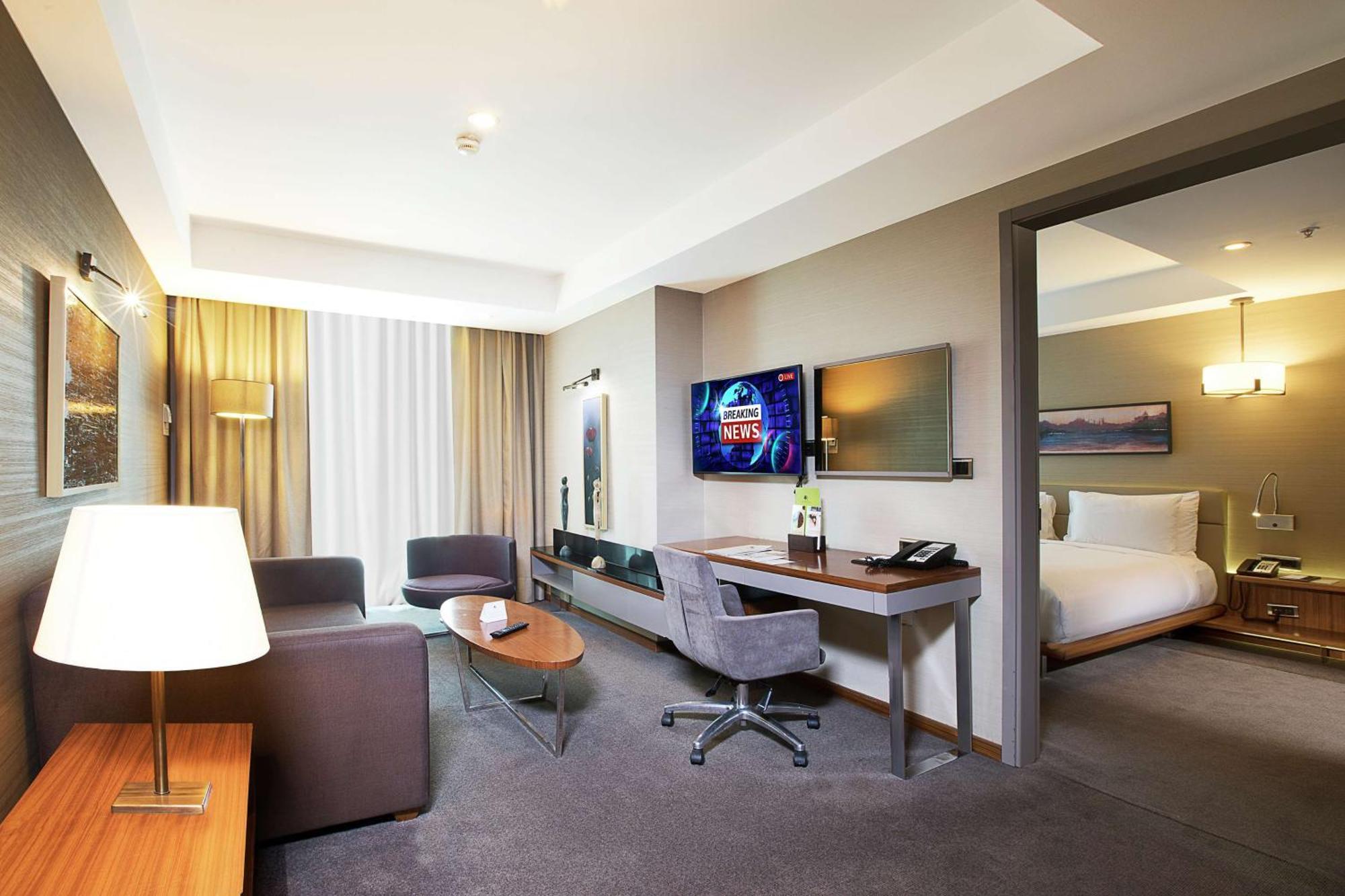 Hotel Doubletree By Hilton Istanbul - Old Town Exterior foto Suite