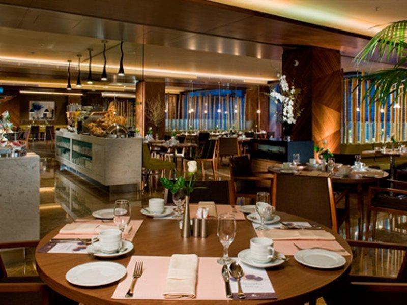 Hotel Doubletree By Hilton Istanbul - Old Town Exterior foto The restaurant